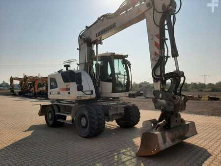 Koparki kołowe 2015 Liebherr A 918Compact (2)