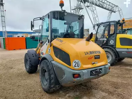 Ładowarki kołowe 2018 Liebherr L 506 Compact (2)