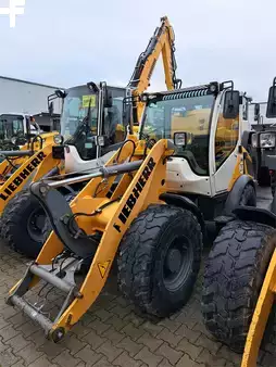 Pyöräkuormaajat 2015 Liebherr L 508 Compact (1)