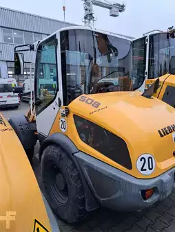 Pyöräkuormaajat 2015 Liebherr L 508 Compact (4)