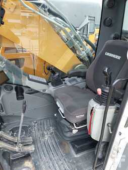 Koparki gąsienicowe 2018 Liebherr R 926Compact (5)