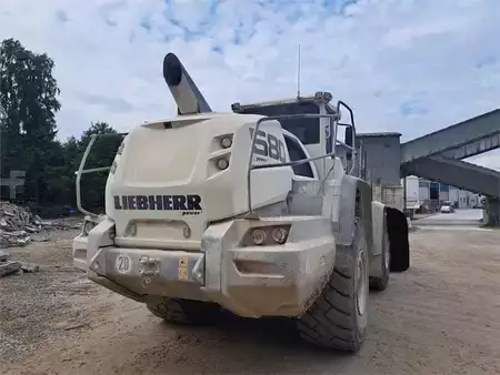 Kerekes rakodó 2021 Liebherr L 580 XPower (4)