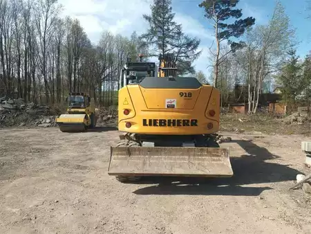 Mobilní bagry 2023 Liebherr A 918 Compact G6.0-D Litronic (4)