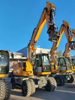 Mobilní bagry 2023 Liebherr A 918 Compact G6.0-D Litronic (2)