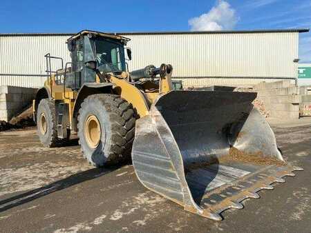 Kolové nakladače 2018 Caterpillar 972 M XE (1)