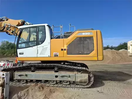 Beltegraver 2023 Liebherr R 930 NLC Litronic G8.0-D (1)