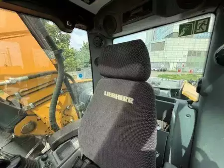 Mobil grävmaskin 2015 Liebherr A 918 Compact (6)