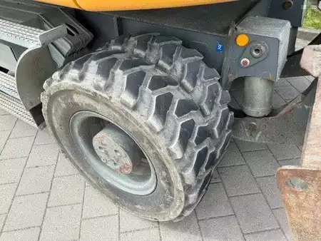 Mobil grävmaskin 2015 Liebherr A 918 Compact (8)