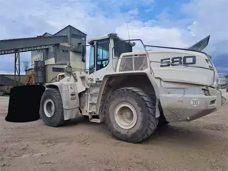 Kerekes rakodó 2021 Liebherr L 580 XPower (3)