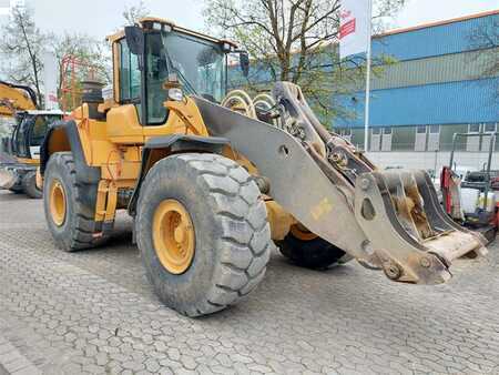 Kolové nakladače 2017 Volvo L 150H (2)