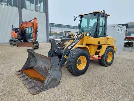 Volvo L30G