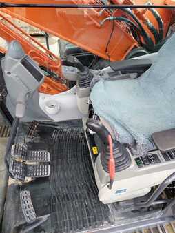 Escavadora de rastos 2013 Hitachi ZX 210LC (6)