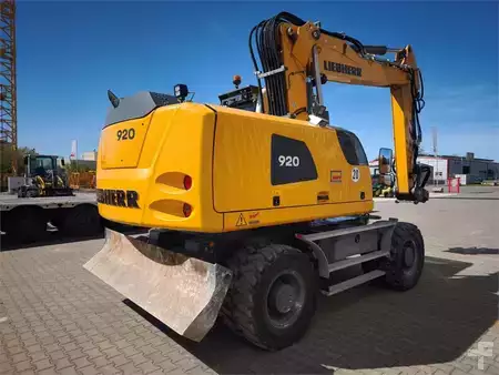 Mobilní bagry 2023 Liebherr A 920 Litronic G6.0-D (4)