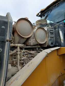 Chargeuse sur pneus 2020 Caterpillar 972MXE (12)