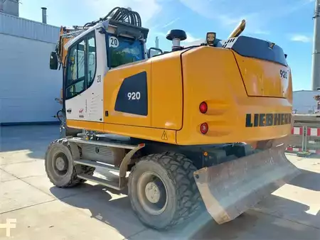 Mobilní bagry 2023 Liebherr A 920 Litronic G6.0-D (3)