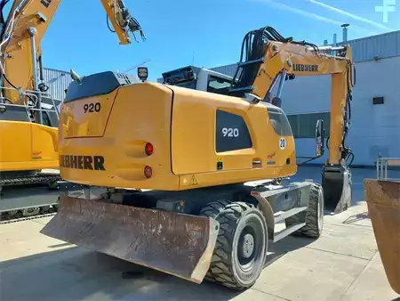 Mobilní bagry 2023 Liebherr A 920 Litronic G6.0-D (4)