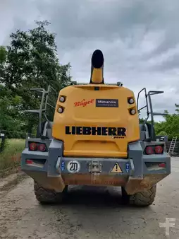 Ładowarki kołowe 2018 Liebherr L 566 XPower (4)