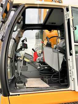 Lánctalpas kotrógép 2023 Liebherr R 926 Litronic G8.0-D (4)