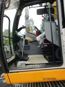 Korečková rýpadla 2026 Liebherr R 914 Compact G6.1-D (5)