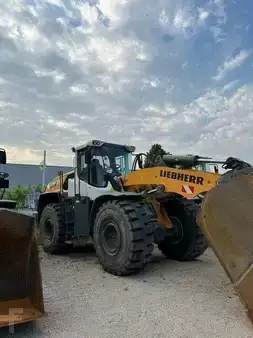 Ładowarki kołowe 2023 Liebherr L 556 XPower (1)
