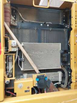 Rupsgraafmachines 2019 Caterpillar 323 (11)
