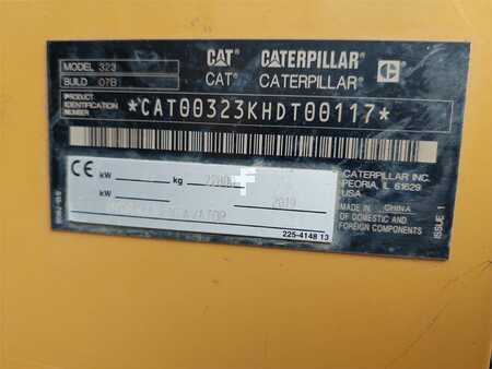 Rupsgraafmachines 2019 Caterpillar 323 (14)