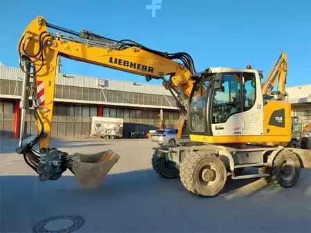 Mobilní bagry 2023 Liebherr A 918 Compact G6.0-D Litronic (1)