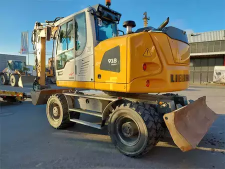 Mobilní bagry 2023 Liebherr A 918 Compact G6.0-D Litronic (3)