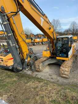 Korečková rýpadla 2018 Liebherr R 926 (1)