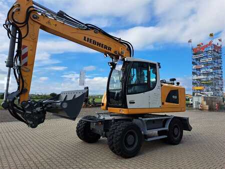 Mobilní bagry 2023 Liebherr A 918 Litronic G6.0-D (1)