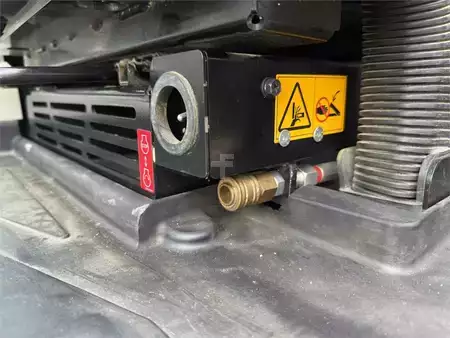 Excavadoras de cadenas 2021 Kobelco SK300NLC-10E (10)