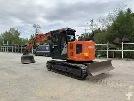Beltegraver 2018 Hitachi ZX135US-6 (1)