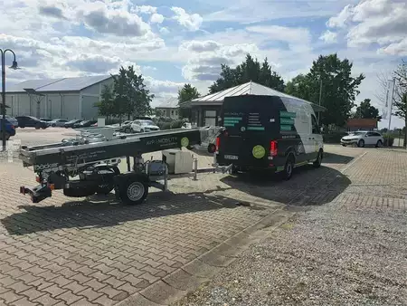 Muut 2023 Böcker Bauaufzug Junior HD 24 K (2)