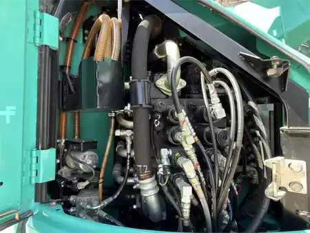Koparki gąsienicowe 2016 Kobelco SK230SRLC-5 (18)