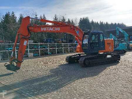 Kettenbagger 2006 Hitachi ZX225USRLC (1)