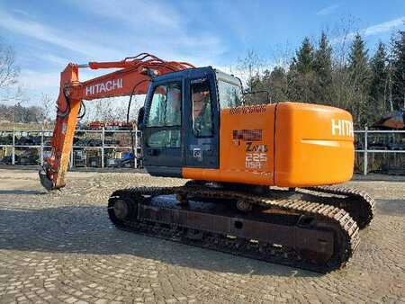 Kettenbagger 2006 Hitachi ZX225USRLC (2)