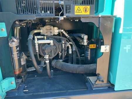Bæltegraver 2016 Kobelco SK210LC-10 (16)