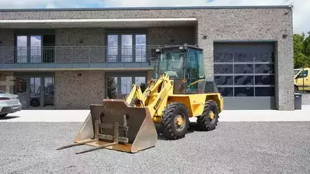 Kolové nakladače 2000 Kramer Allrad 303 520 Radlader Gabel Schaufel (1)