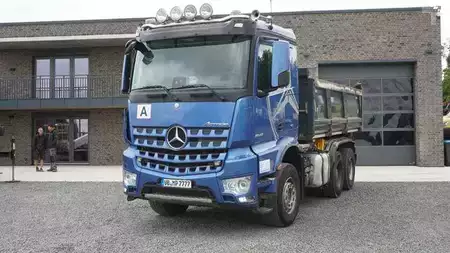 Autres 2018 Mercedes-Benz Arocs 2642 Kipper Dreiseitenkipper Klima 6x4 (2)