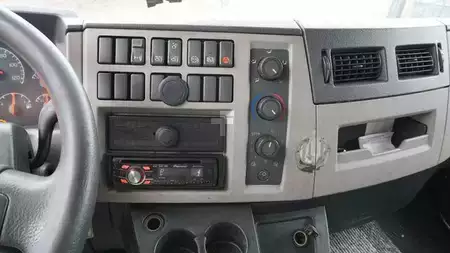 Sonstige 2013 Volvo FL 240 EEV Pritsche + Plane Ladebordwand (9)