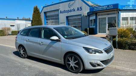Autres 2017 Peugeot 308 SW Allure 8-Fach Bereift Kopfdichtungsschade (1)