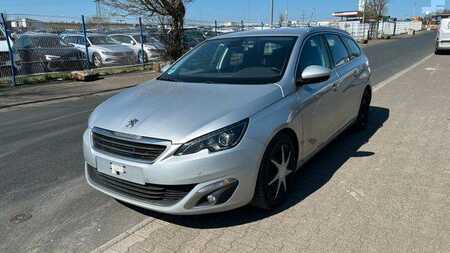 Autres 2017 Peugeot 308 SW Allure 8-Fach Bereift Kopfdichtungsschade (4)