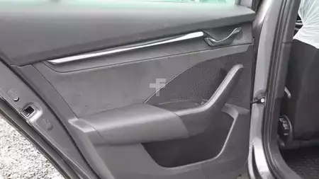 Övrigt 2023 Skoda Octavia Combi RS LED AFS HeadUp Display (19)