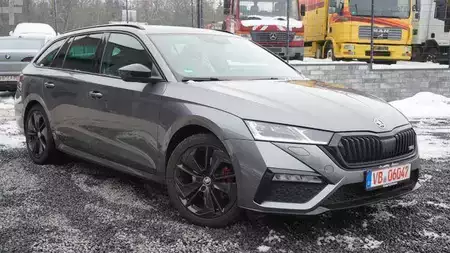 Övrigt 2023 Skoda Octavia Combi RS LED AFS HeadUp Display (4)