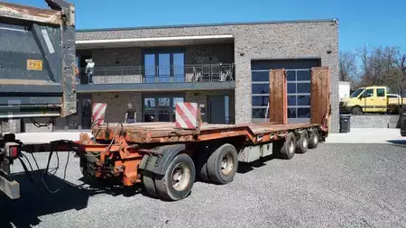Autres 2010 Müller-Mitteltal T 50 Kompakt Tieflader 5-Achsen Rampen 50.000 Kg (2)