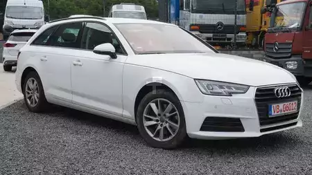 Ostatní 2019 Audi A4 Avant 40 TFSI Matrix LED (3)