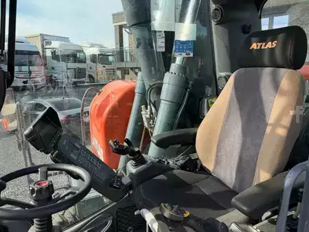 Pelle sur pneus 2020 Atlas 175 W SR Mobilbagger Engcon OQ65 Oilquick. (11)