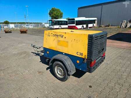 Ostatní 2002 CompAir DLT 0404 C30 Baustellen Kompressor (6)
