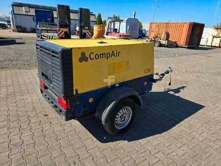 Ostatní 2002 CompAir DLT 0404 C30 Baustellen Kompressor (7)