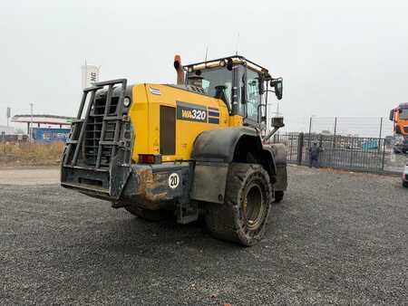Kolové nakladače 2019 Komatsu WA 320 -8 Radlader Highlift Vollgummi Wartung (10)